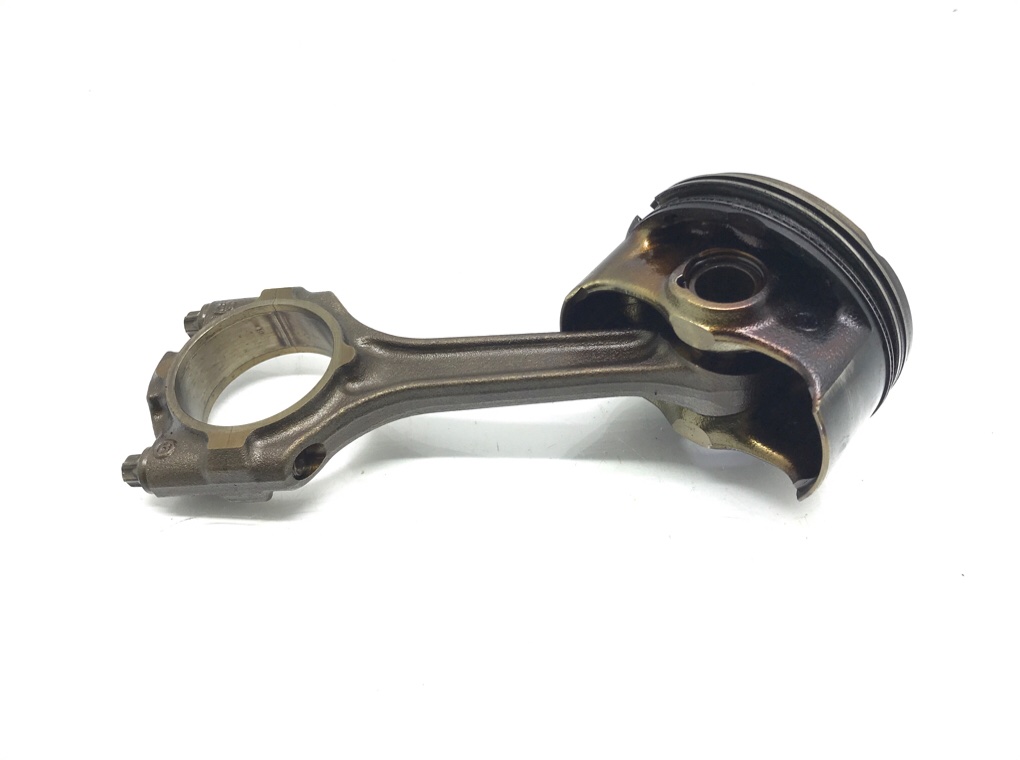 Поршень бу для Opel Insignia 1 1.8 i,  2014 г.