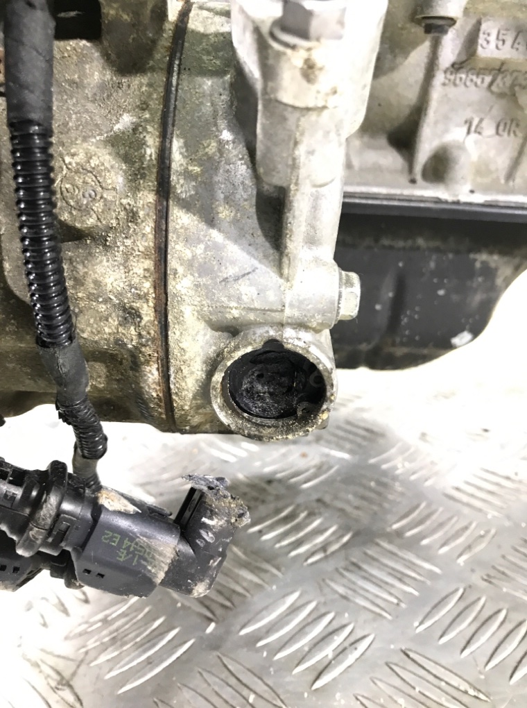 Двигатель (ДВС) бу для Peugeot 3008 1.6 HDi, 2014 г. Двигатель (ДВС) бу для Peugeot 3008 1.6 HDi, 2014 г.