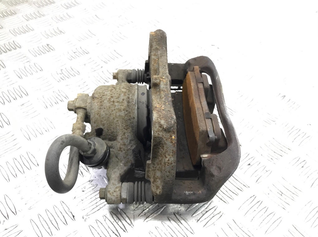 Суппорт передний левый бу для Opel Mokka 1 1.4 i, 2017 г. Суппорт передний левый бу для Opel Mokka 1 1.4 i, 2017 г.