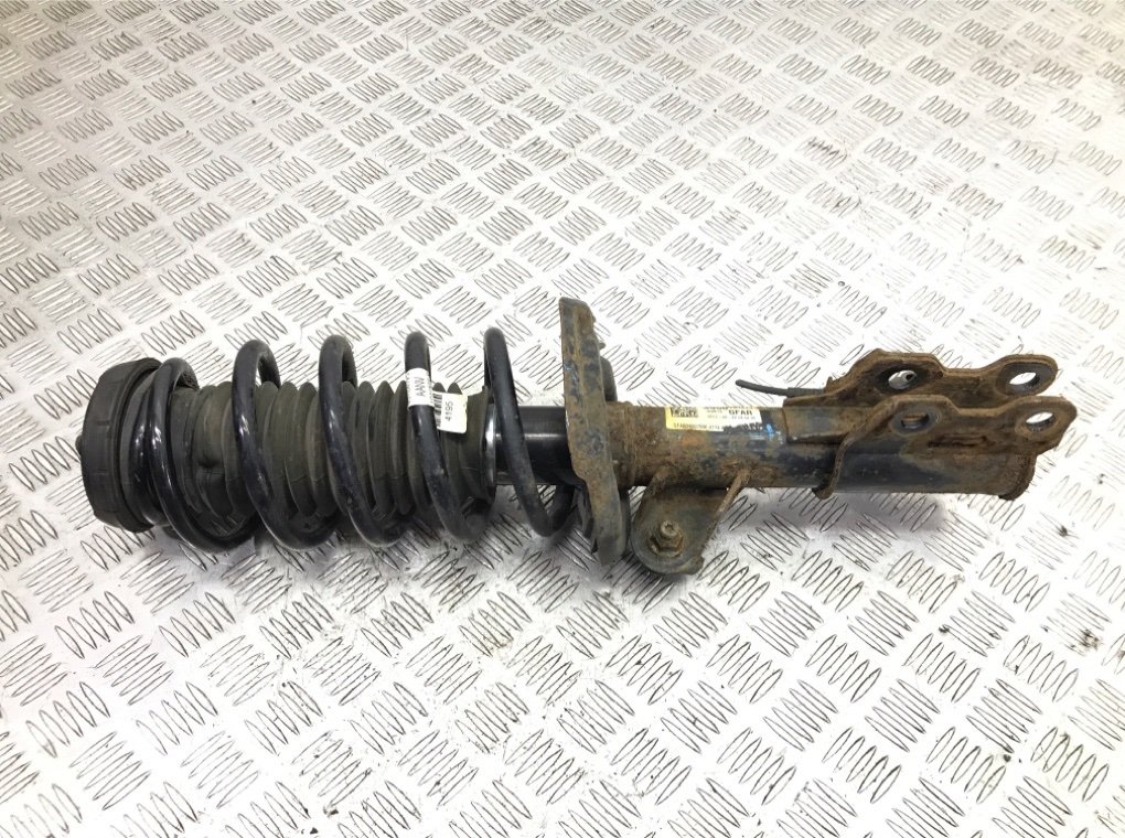 Стойка передняя правая бу для Opel Mokka 1 1.4 i, 2017 г.