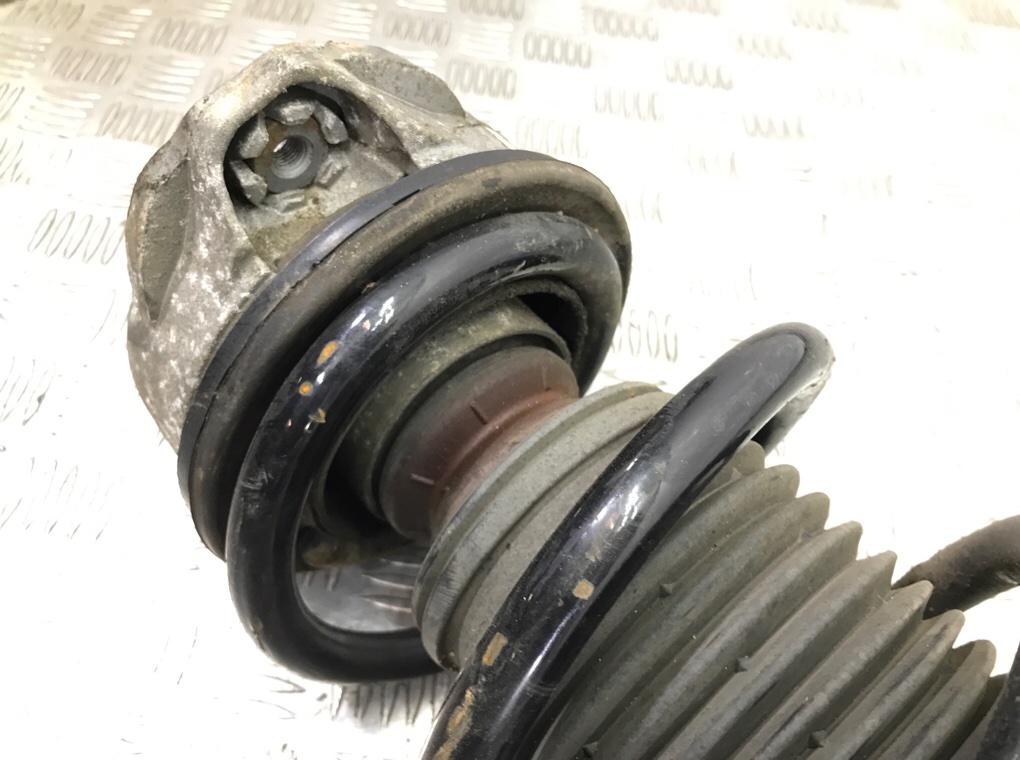 Стойка передняя левая бу для Fiat Ducato 3 2.3 D, 2018 г. Стойка передняя левая бу для Fiat Ducato 3 2.3 D, 2018 г.