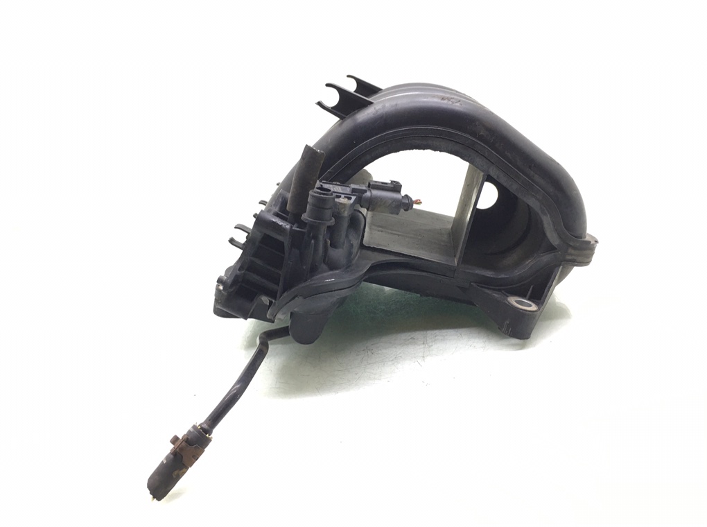 Коллектор впускной бу для Volkswagen Fox 2 1.2 i,  2010 г.