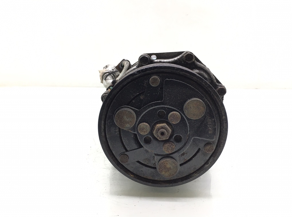 Компрессор кондиционера бу для Volkswagen Golf 4 1.6 i, 2002 г.