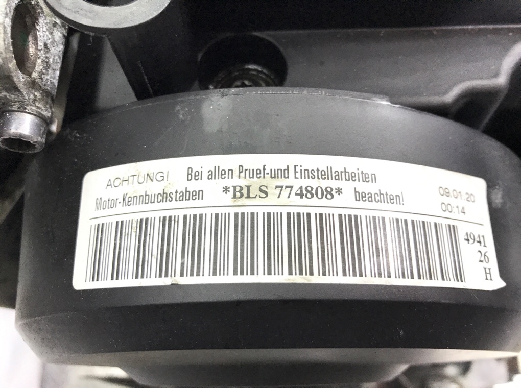 Двигатель (ДВС) бу для Audi A3 8P 1.9 TDi, 2009 г. Двигатель (ДВС) бу для Audi A3 8P 1.9 TDi, 2009 г.