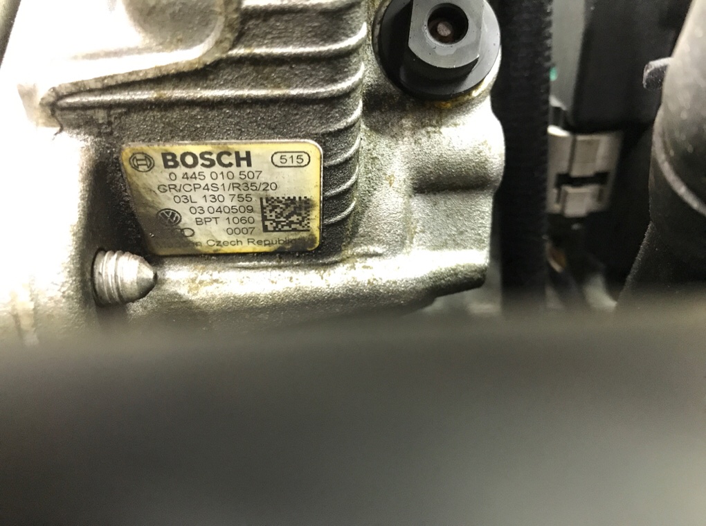 Двигатель (ДВС) бу для Volkswagen Passat B6 2.0 TDi, 2009 г. Двигатель (ДВС) бу для Volkswagen Passat B6 2.0 TDi, 2009 г.