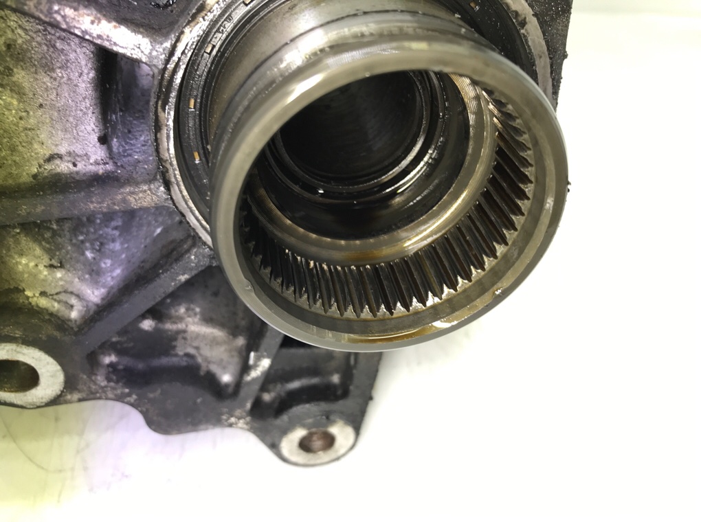 Раздаточная коробка бу для Ford Kuga 2.0 TDCi, 2011 г. Раздаточная коробка бу для Ford Kuga 2.0 TDCi, 2011 г.