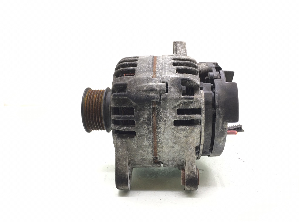 Генератор бу для Renault Clio 3 1.6 i,  2007 г.