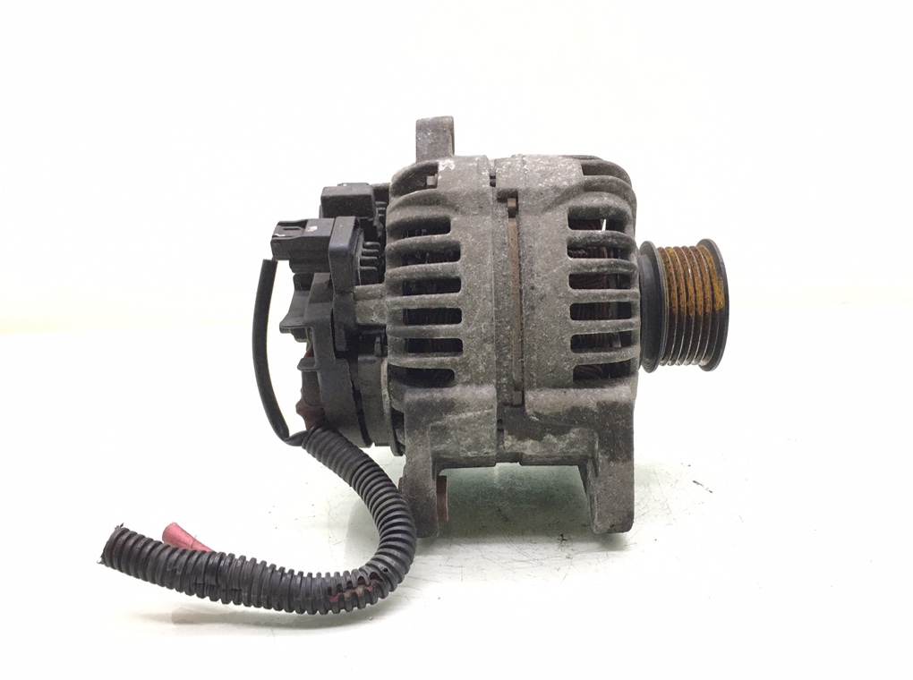 Генератор бу для Renault Clio 3 1.6 i,  2007 г.