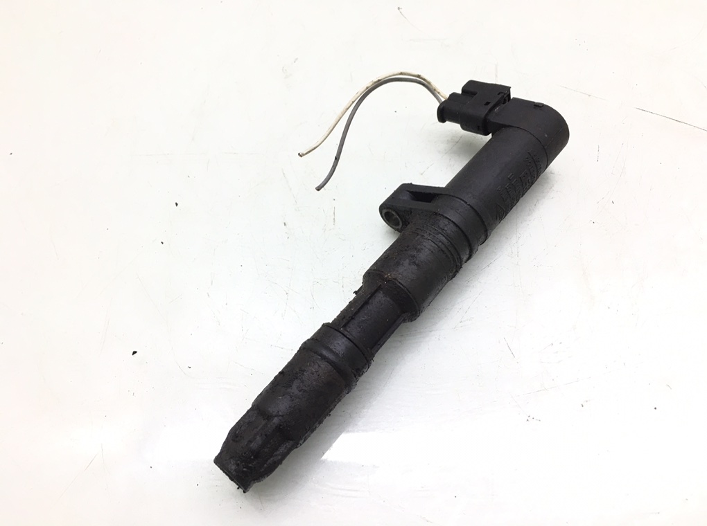 Катушка зажигания бу для Renault Clio 3 1.6 i, 2009 г. Катушка зажигания бу для Renault Clio 3 1.6 i, 2009 г.