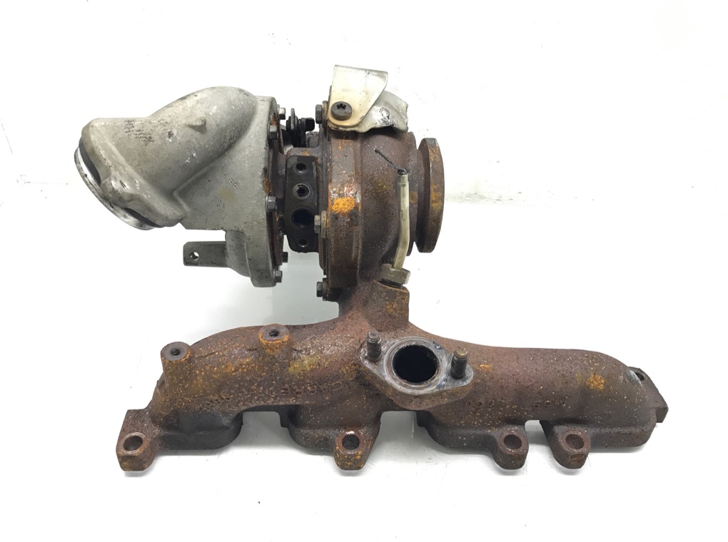 Турбина бу для Volkswagen Passat B7 1.6 TDi, 2010 г. Турбина бу для Volkswagen Passat B7 1.6 TDi, 2010 г.