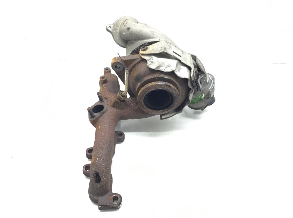 Турбина бу для Volkswagen Passat B7 1.6 TDi, 2010 г. Турбина бу для Volkswagen Passat B7 1.6 TDi, 2010 г.