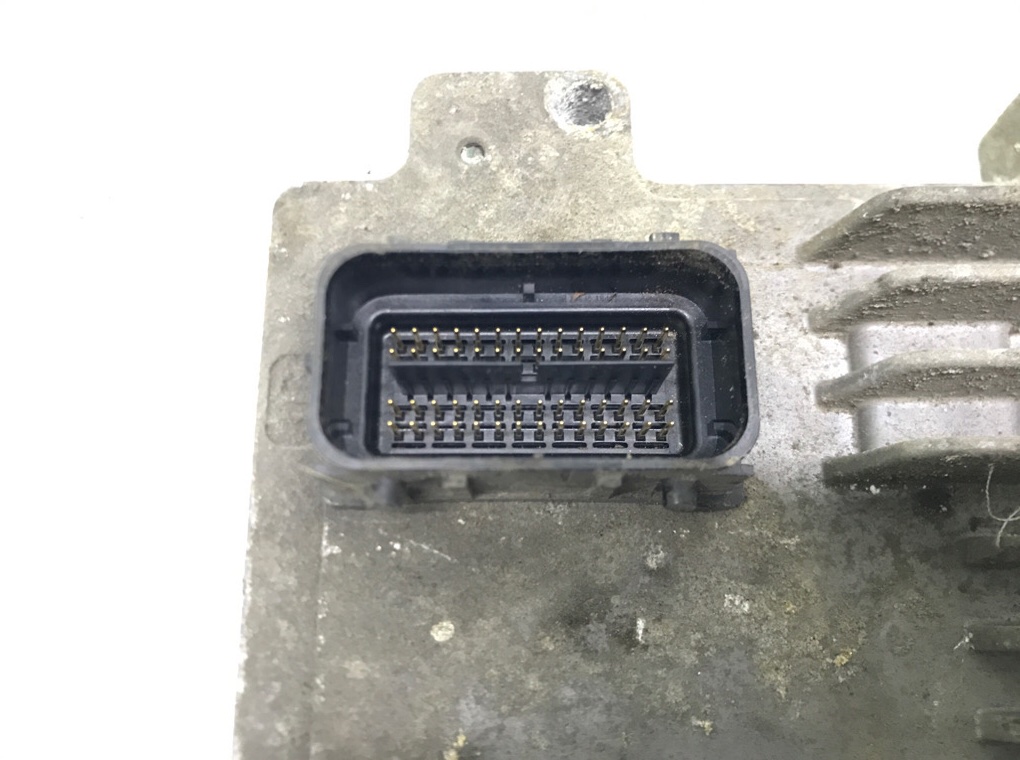 Блок управления двигателем бу для Opel Astra J 1.4 i, 2012 г. Блок управления двигателем бу для Opel Astra J 1.4 i, 2012 г.