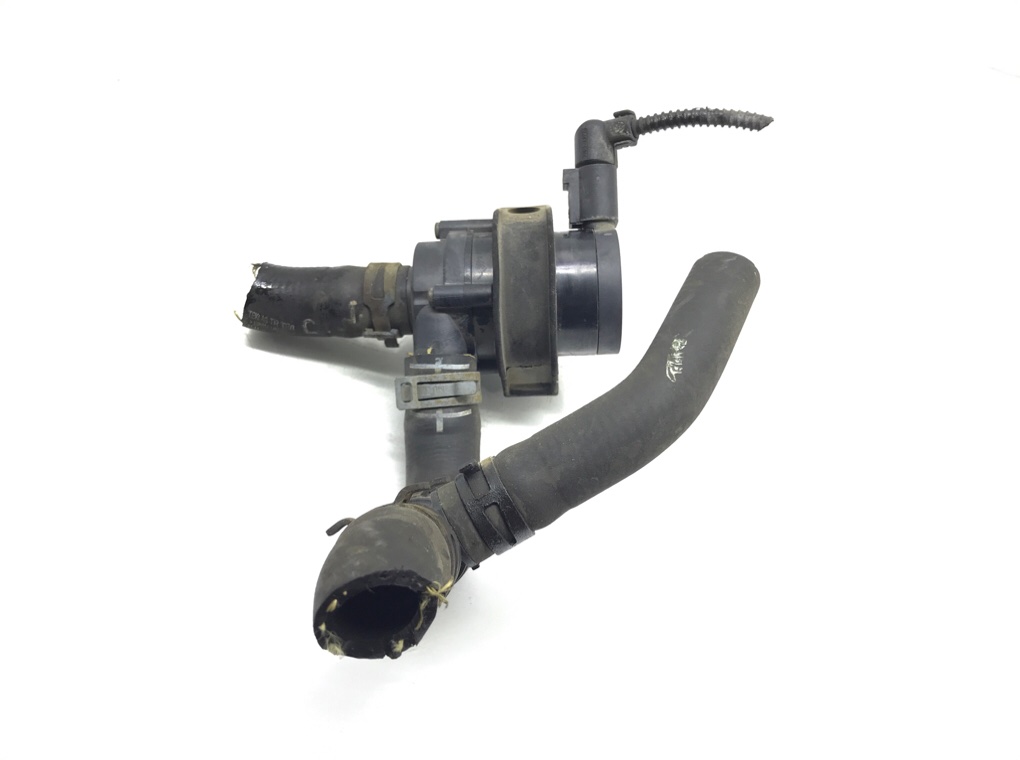 Помпа бу для Volkswagen Golf 6 1.4 TSI,  2010 г.