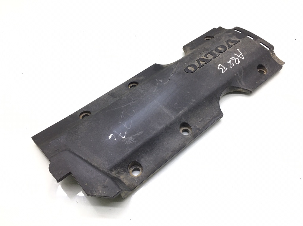 Декоративная крышка двигателя бу для Volvo S60 1 2.0 Ti, 2000 г. Декоративная крышка двигателя бу для Volvo S60 1 2.0 Ti, 2000 г.