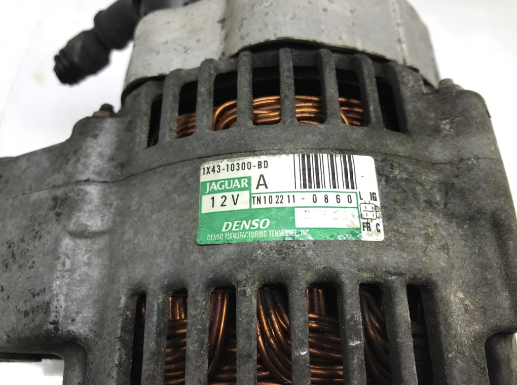 Генератор бу для Jaguar X-Type 2.1 i, 2003 г. Генератор бу для Jaguar X-Type 2.1 i, 2003 г.