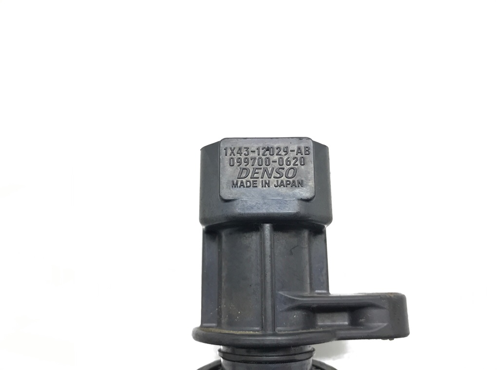 Катушка зажигания бу для Jaguar X-Type 2.1 i, 2003 г. Катушка зажигания бу для Jaguar X-Type 2.1 i, 2003 г.