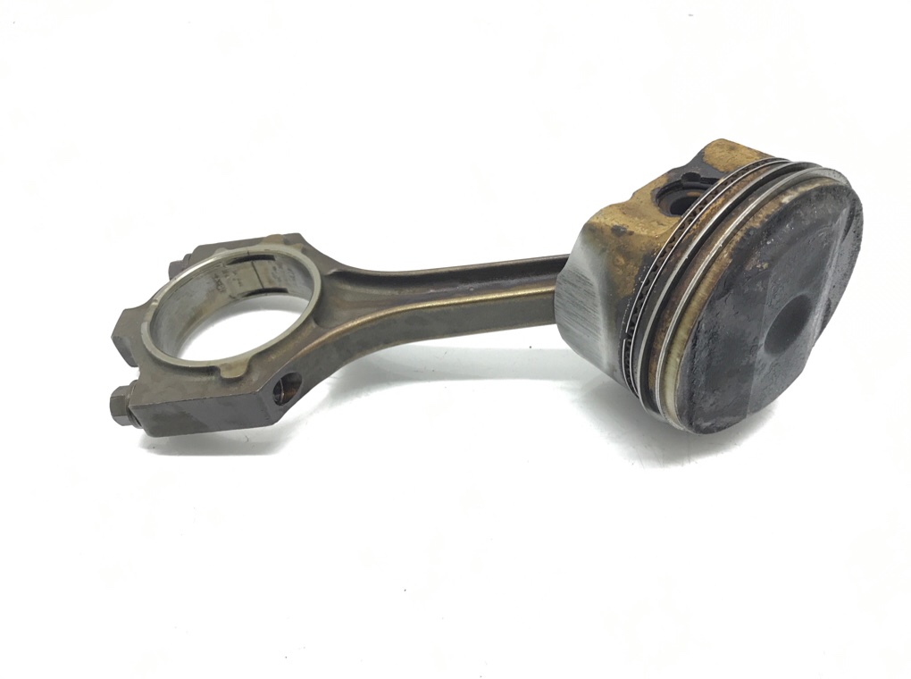 Поршень бу для Jaguar X-Type  2.1 i,  2003 г.