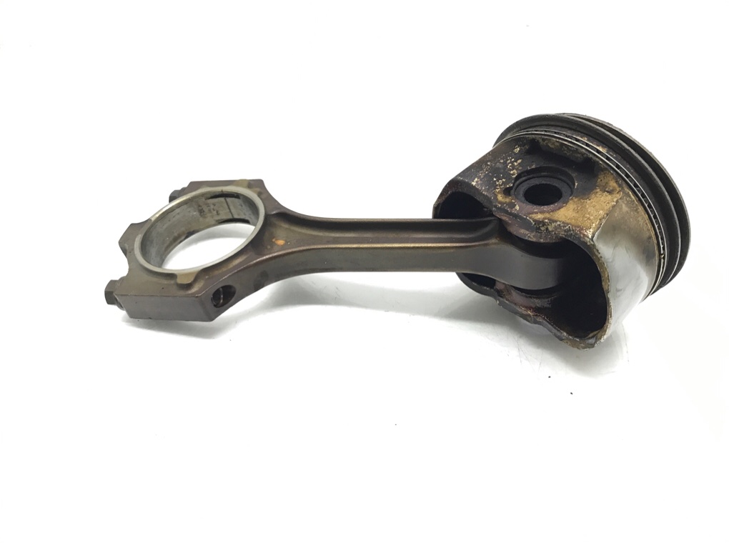 Поршень бу для Jaguar X-Type  2.1 i,  2003 г.