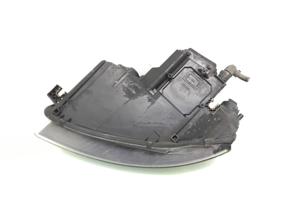 Фара правая бу для Audi A3 8P 1.9 TDi, 2008 г. Фара правая бу для Audi A3 8P 1.9 TDi, 2008 г.