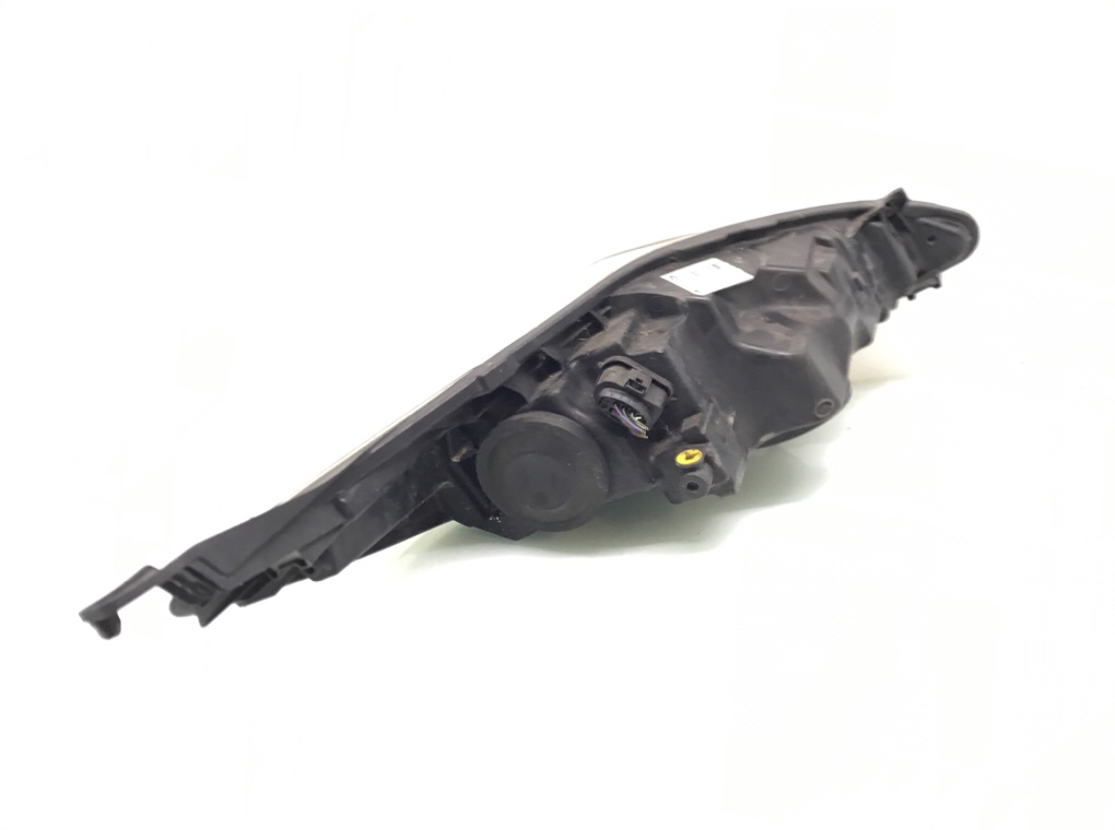 Фара левая бу для Ford Fiesta 6 1.2 i,  2011 г.