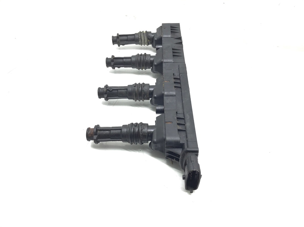 Катушка зажигания бу для Opel Corsa D 1.4 i,  2008 г.