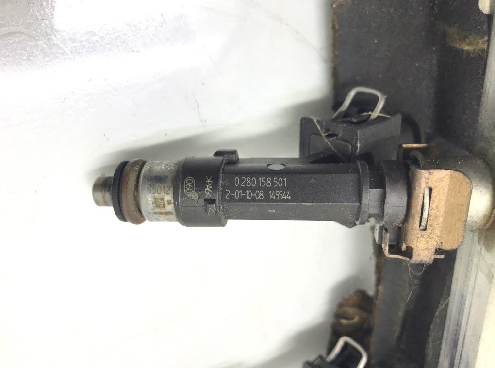 Топливная рампа бу для Opel Corsa D 1.4 i,  2008 г.