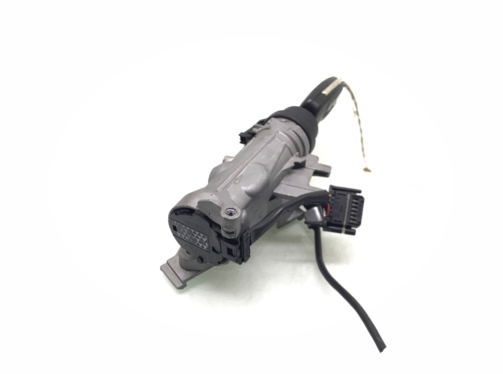 Замок зажигания бу для Audi A3 8P 1.9 TDi,  2008 г.