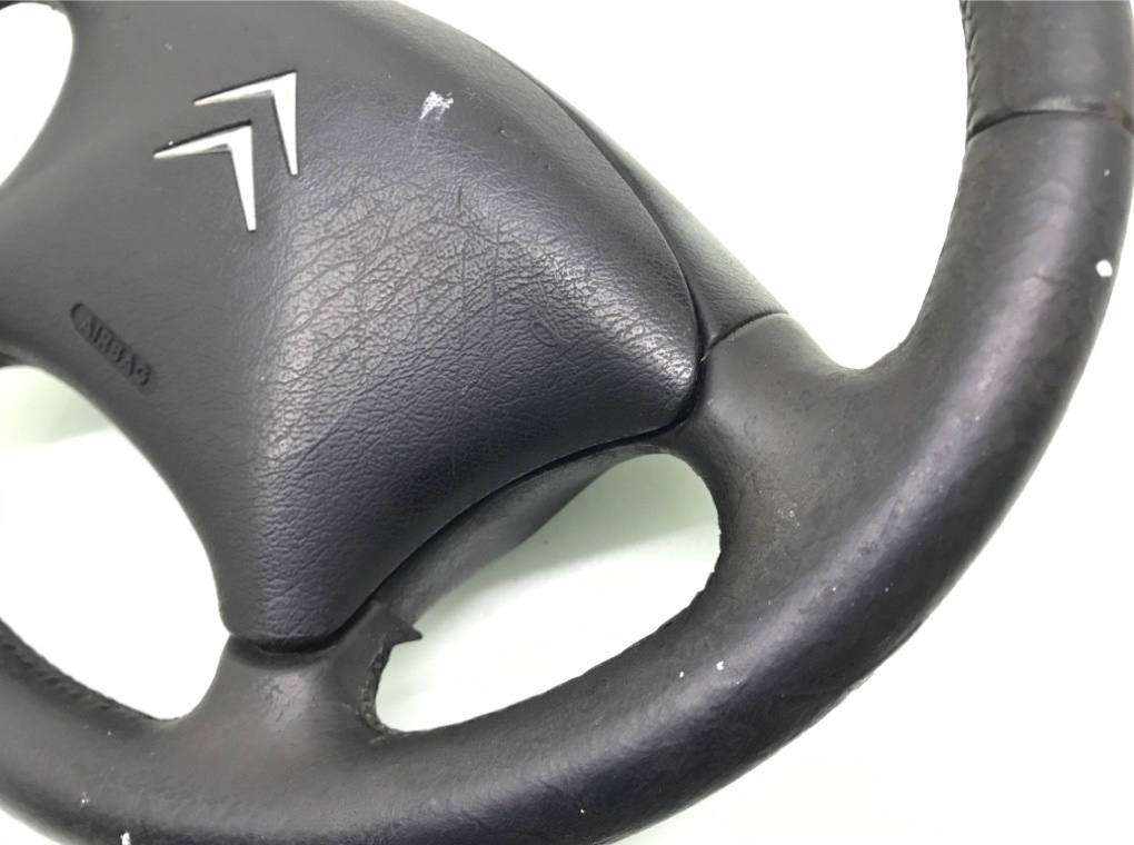 Руль бу для Citroen Xsara Picasso 1 1.6 i, 2005 г. Руль бу для Citroen Xsara Picasso 1 1.6 i, 2005 г.