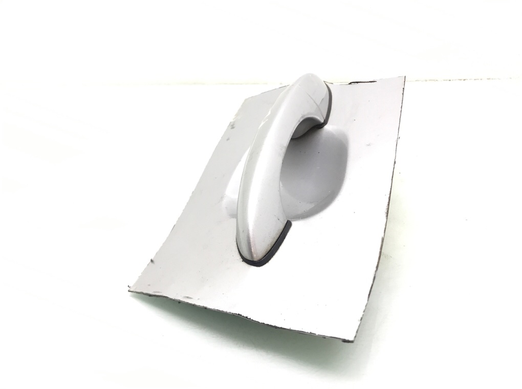 Ручка наружная передняя левая бу для BMW X5 E53 3.0 i, 2003 г. Ручка наружная передняя левая бу для BMW X5 E53 3.0 i, 2003 г.