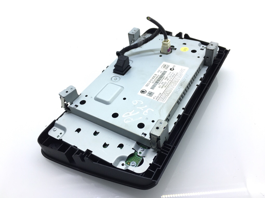 Дисплей бу для Skoda Octavia A7 1.6 TDi, 2014 г. Дисплей бу для Skoda Octavia A7 1.6 TDi, 2014 г.