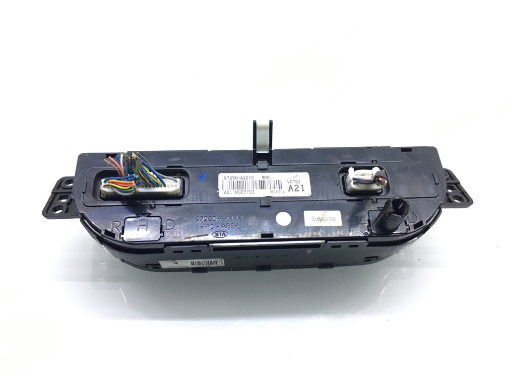 Блок управления печки/климат-контроля бу для Kia Ceed 2 1.6 GDi, 2012 г. Блок управления печки/климат-контроля бу для Kia Ceed 2 1.6 GDi, 2012 г.