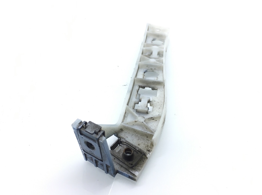 Кронштейн крепления бампера переднего бу для Citroen C4 Picasso 2 1.6 HDi, 2016 г. Кронштейн крепления бампера переднего бу для Citroen C4 Picasso 2 1.6 HDi, 2016 г.