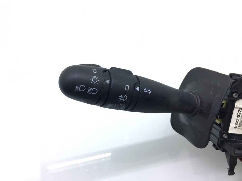 Переключатель подрулевой (стрекоза) бу для Renault Kangoo 1 1.2 i, 2007 г. Переключатель подрулевой (стрекоза) бу для Renault Kangoo 1 1.2 i, 2007 г.