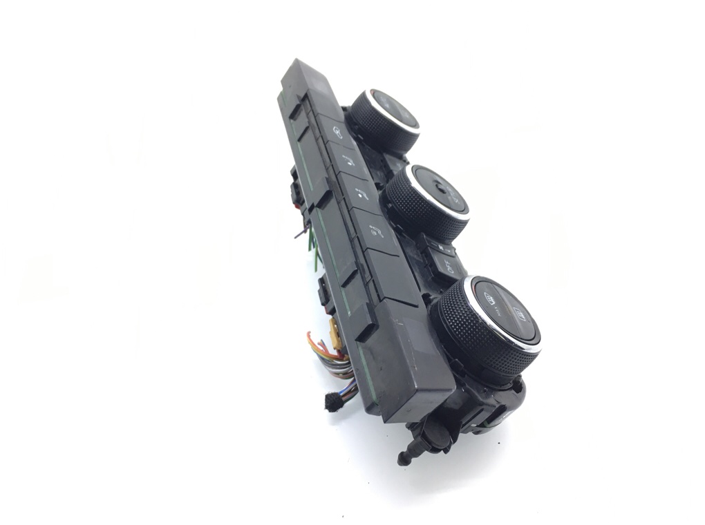 Блок управления печки/климат-контроля бу для Skoda Octavia A7 1.6 TDi, 2014 г. Блок управления печки/климат-контроля бу для Skoda Octavia A7 1.6 TDi, 2014 г.