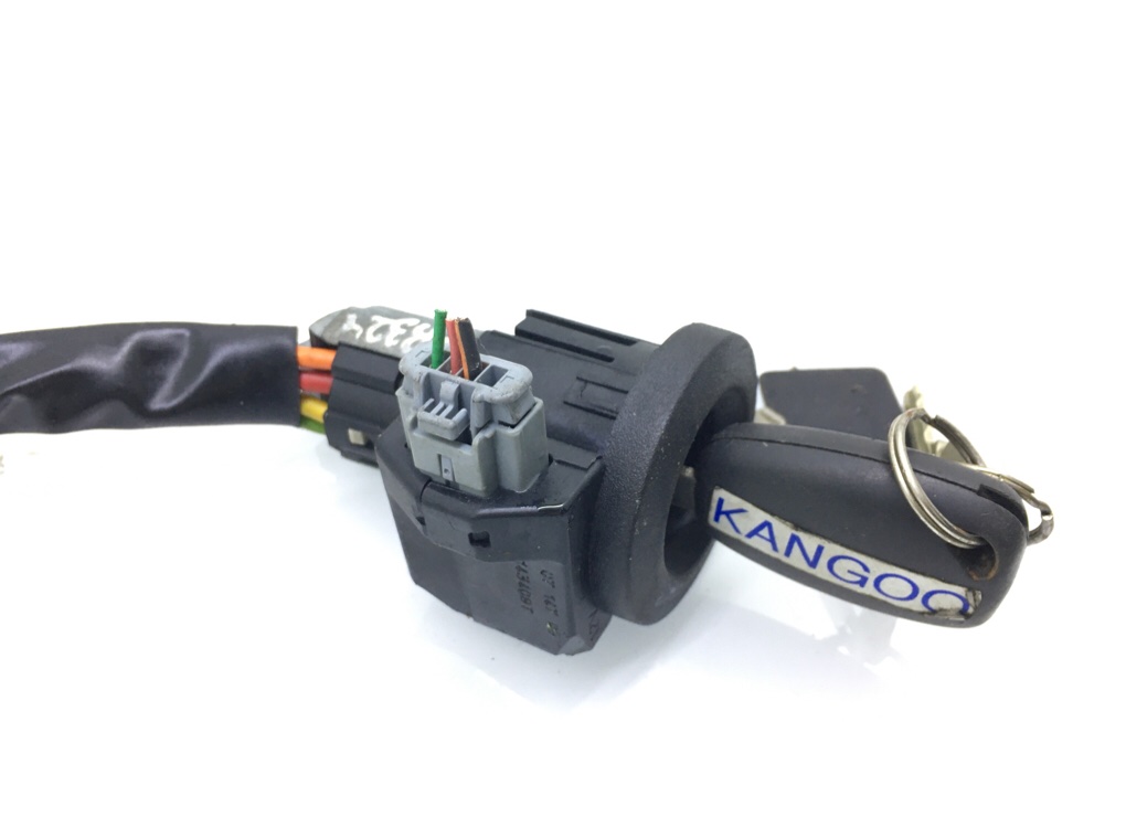 Замок зажигания бу для Renault Kangoo 1 1.2 i, 2007 г. Замок зажигания бу для Renault Kangoo 1 1.2 i, 2007 г.