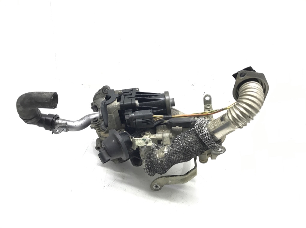 Клапан EGR бу для Ford Focus 3 1.6 TDCi, 2012 г. Клапан EGR бу для Ford Focus 3 1.6 TDCi, 2012 г.