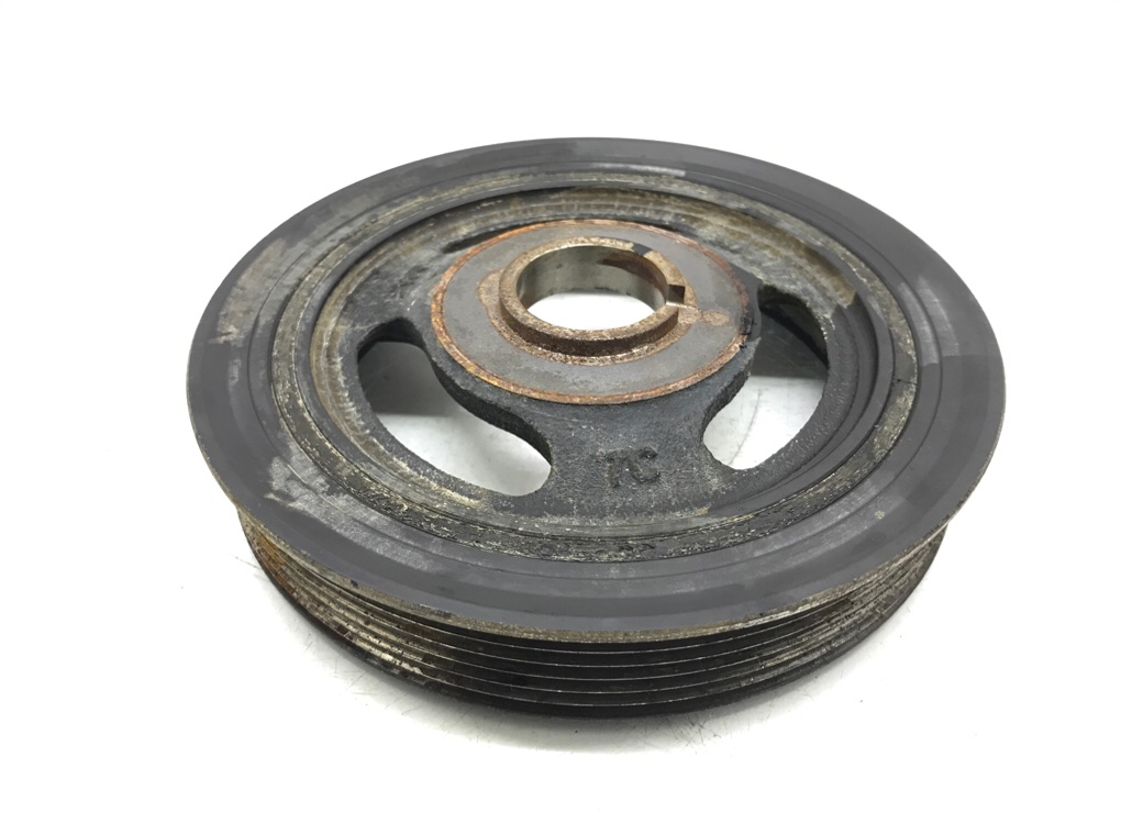 Шкив коленвала бу для Ford Focus 3 1.6 TDCi,  2012 г.