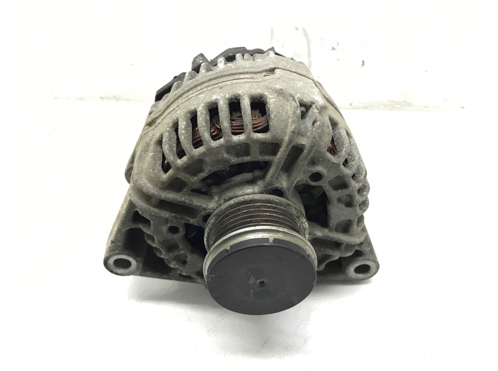 Генератор бу для Opel Corsa D 1.4 i, 2013 г.