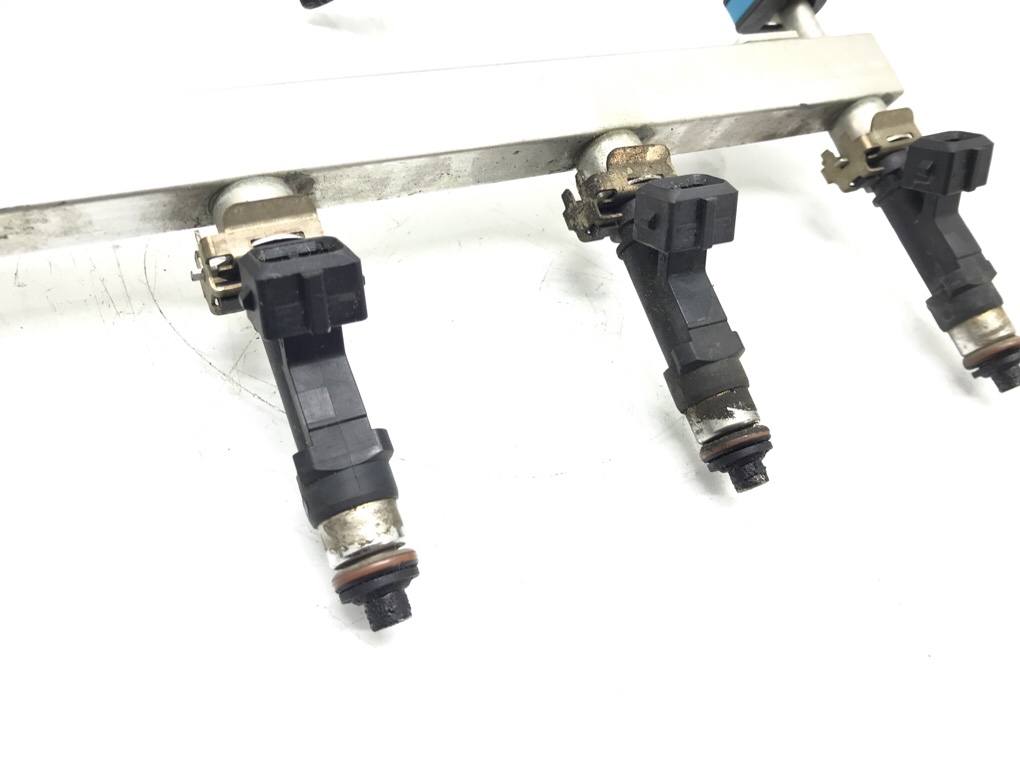 Топливная рампа бу для Opel Corsa D 1.4 i,  2013 г.