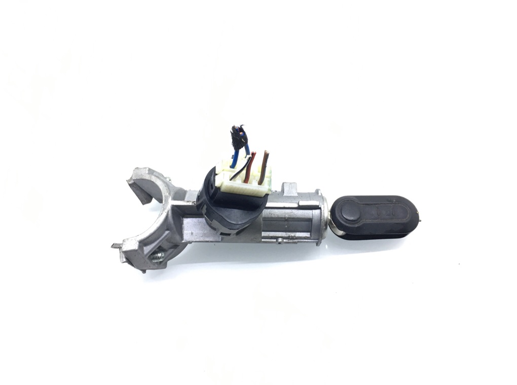 Замок зажигания бу для Peugeot Boxer 2 2.2 HDi, 2016 г. Замок зажигания бу для Peugeot Boxer 2 2.2 HDi, 2016 г.