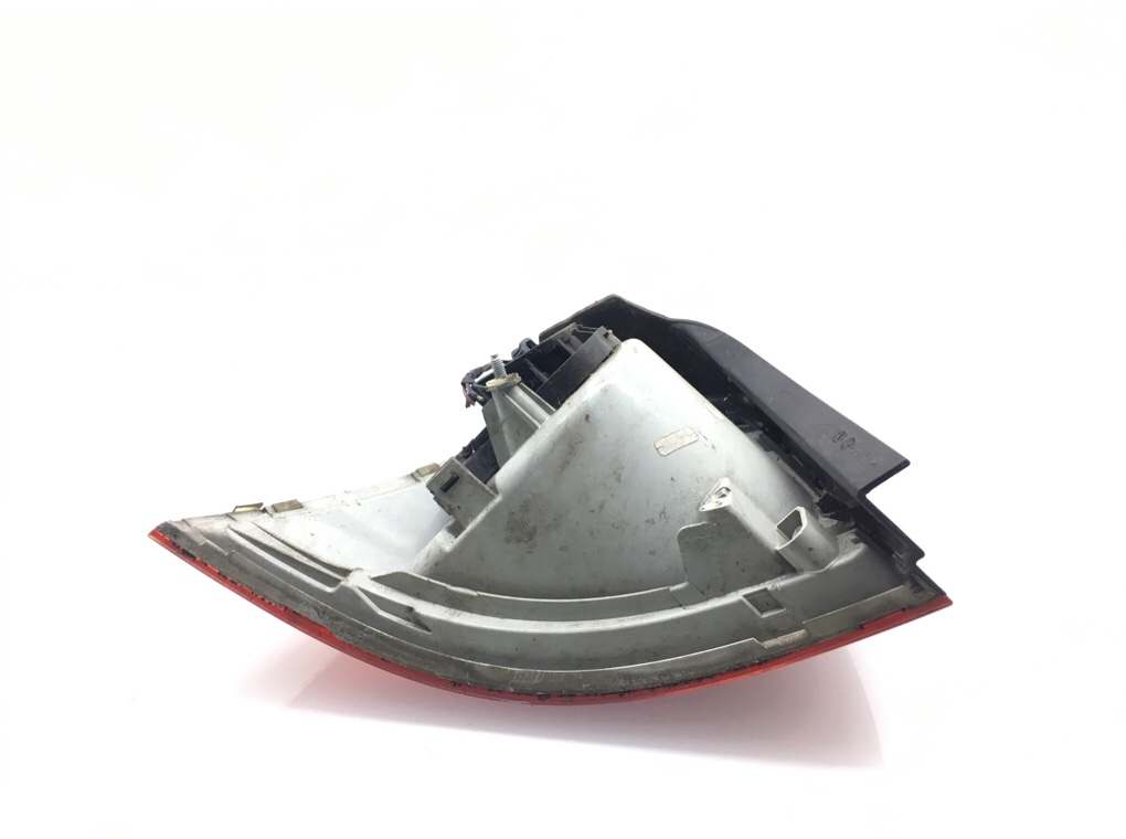 Фонарь задний правый бу для Volkswagen Golf 5 1.6 FSI,  2006 г.