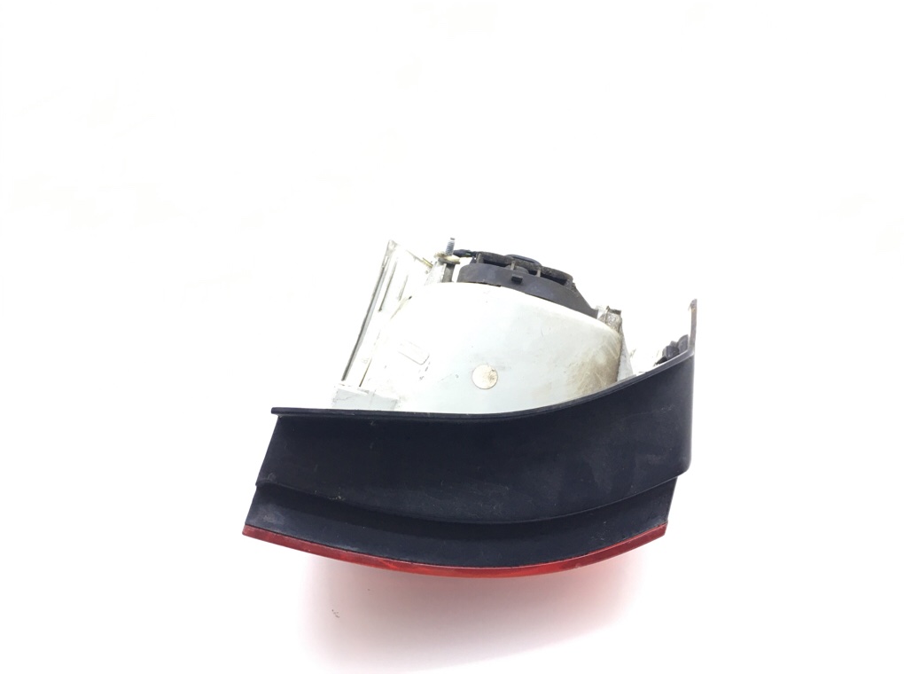 Фонарь задний правый бу для Volkswagen Golf 5 1.6 FSI,  2006 г.