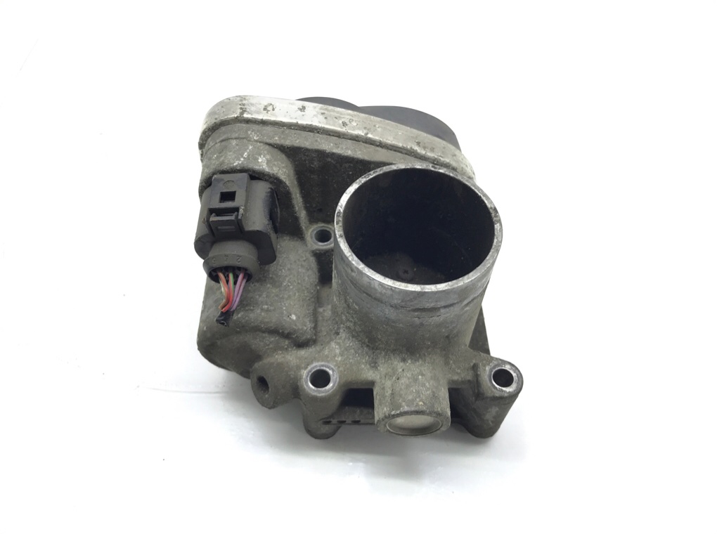 Заслонка дроссельная бу для Volkswagen Polo 4 1.2 i,  2002 г.