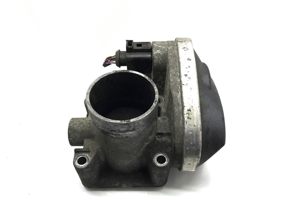 Заслонка дроссельная бу для Volkswagen Polo 4 1.2 i,  2002 г.