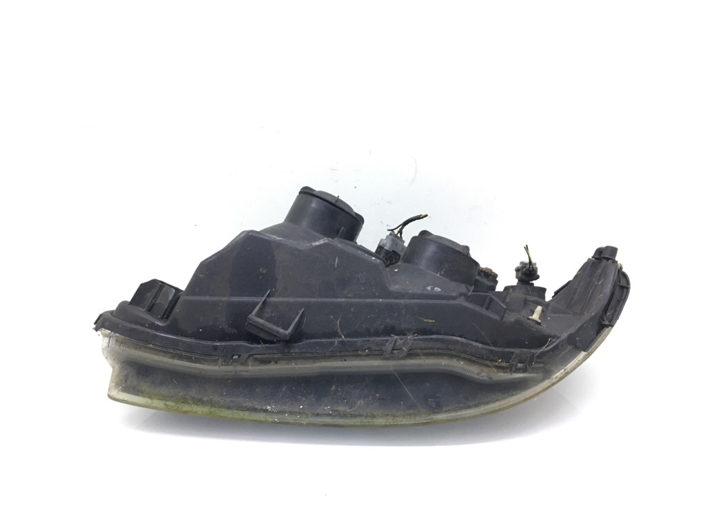 Фара правая бу для Nissan Almera N16 1.5 i,  2005 г.