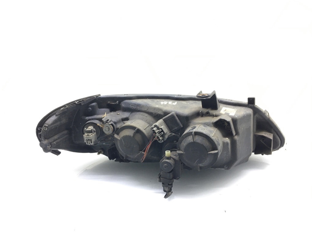 Фара левая бу для Nissan Almera N16 1.5 i,  2005 г.