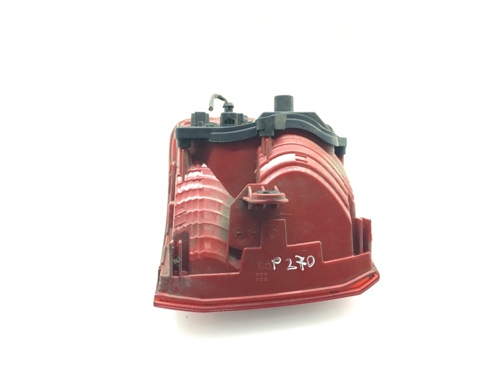 Фонарь задний правый бу для Volkswagen Touran  2.0 TDi,  2011 г.