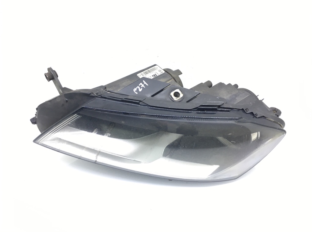 Фара левая бу для Volkswagen Passat B7 1.6 TDi, 2014 г. Фара левая бу для Volkswagen Passat B7 1.6 TDi, 2014 г.