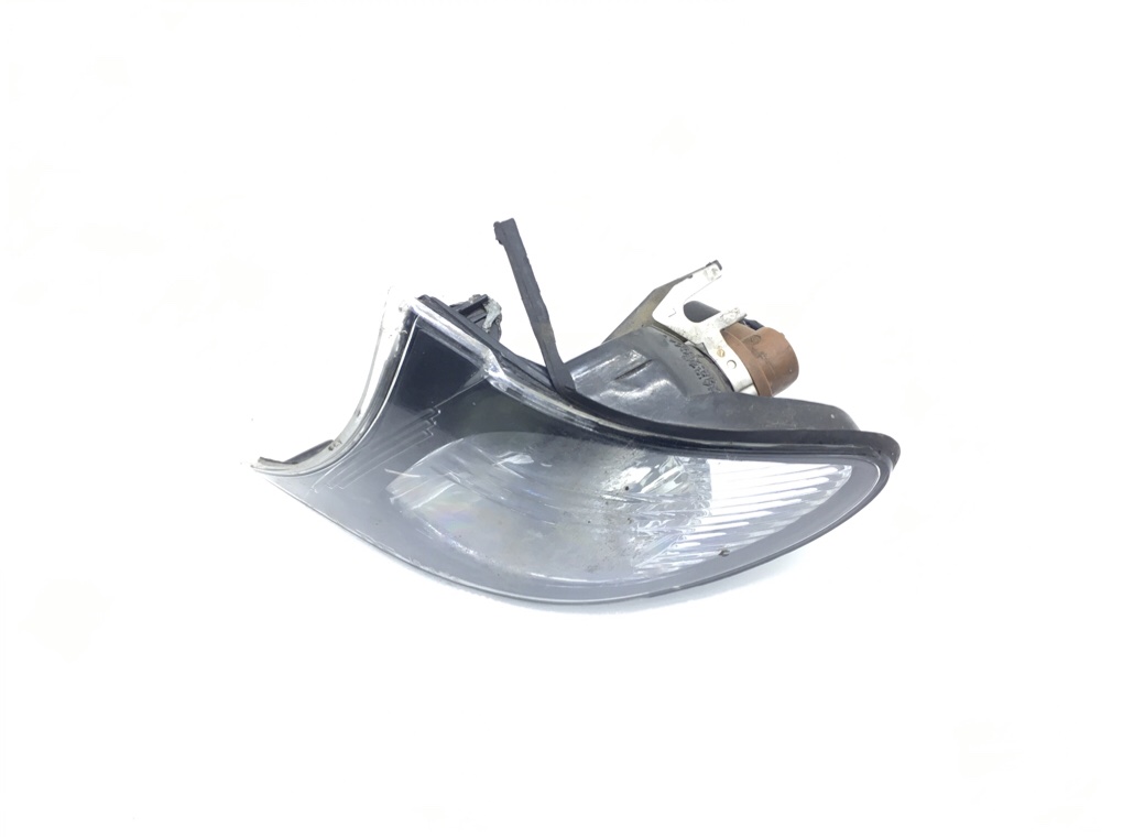 Поворотник левый бу для BMW 3 E46 2.0 TD,  2004 г.