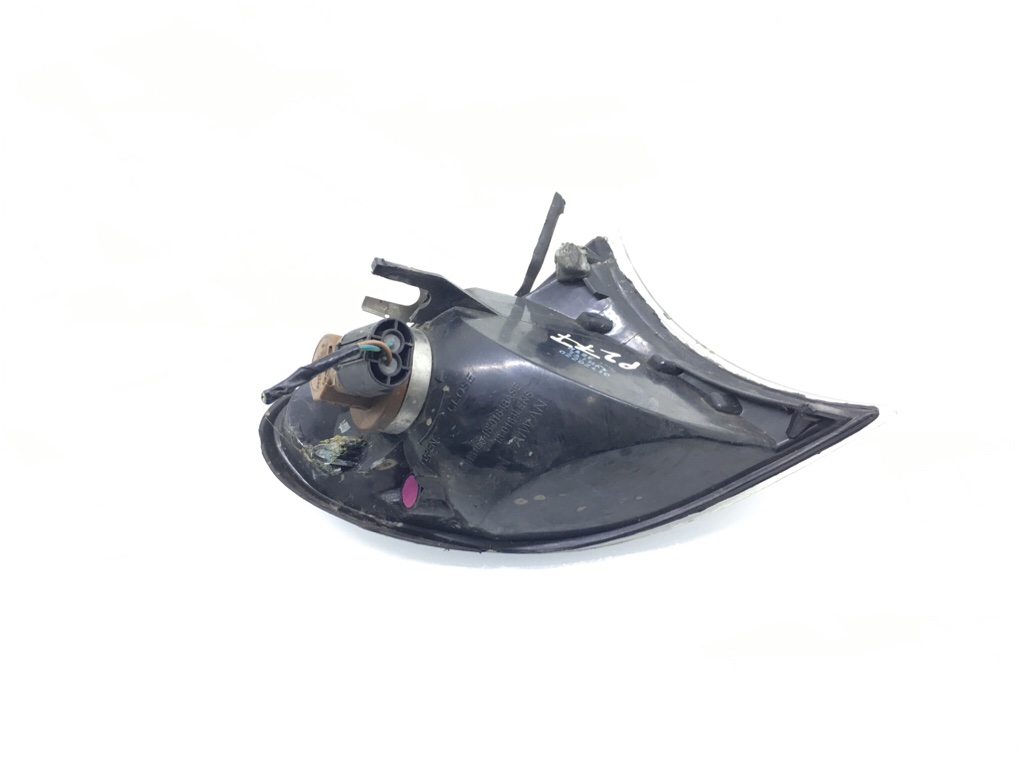 Поворотник левый бу для BMW 3 E46 2.0 TD,  2004 г.